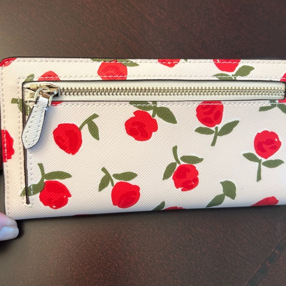 Kate Spade Dana Festive Rosette Wallet NWT - Picture 9 of 9